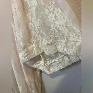 Pia Gladys Perey NWT Women’s Guipure Wedding Sheer Lace Robe Size 4‎ thumbnail 5