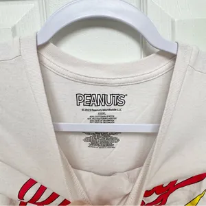 Peanuts SNOOPY “Joe Cool” White Racing Club Juniors Sizing T-Shirt 3XL thumbnail 4