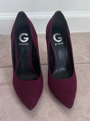 G by GUESS Burgundy Suede Pointed Toe Pumps Y2K Stiletto Heels 7.5 thumbnail 1