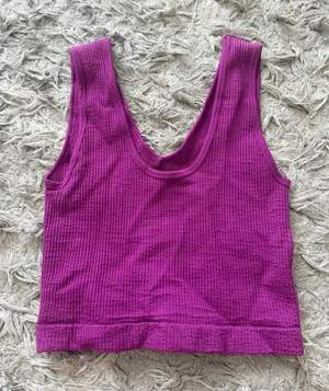Purple Tank top Size M thumbnail 1