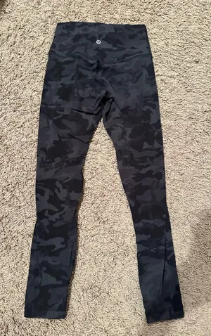 Lululemon Leggings thumbnail 2
