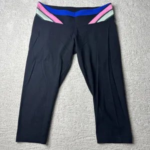 Women's Lululemon 12 Wunder‎ Under Crop Black Reversible Leggings thumbnail 1