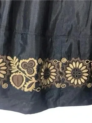 PURE DKNY Silk Pleated Midi Skirt Floral Embroidered Black Womens 6 thumbnail 6