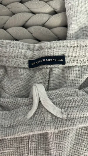 Brandy Melville Light Grey Anastasia Waffle Knit Sweatpants thumbnail 3