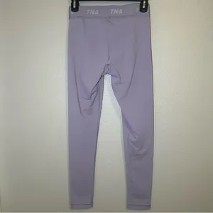 Aritzia TNA Purple Logo Mid Rise 7/8 Leggings Women’s Size Small thumbnail 5
