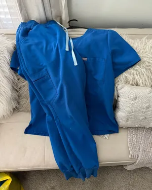 Scrubs Set thumbnail 2