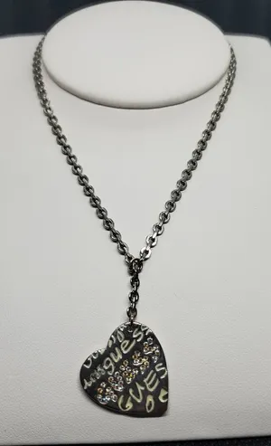 Guess Heart Necklace  thumbnail 1