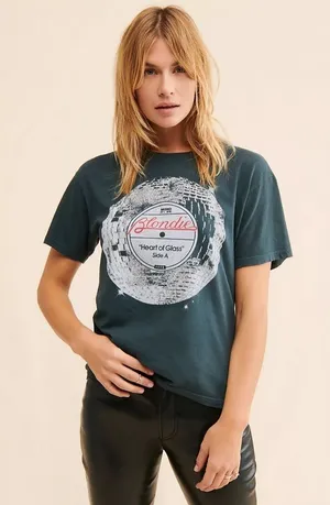 Free People NWOT DAYDREAMER Blondie Heart Of Glass - small thumbnail 1