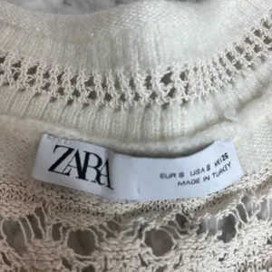 Zara oversized knit sweater vest v neck light weight cream size small thumbnail 4