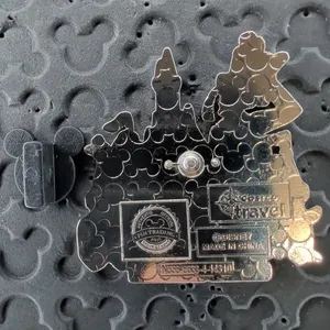 Disney parks Costco Series Disneyland Resort Diamond Celebration Goofy Pluto pin thumbnail 3