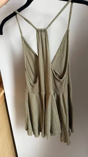 Urban Outfitters Top thumbnail 3
