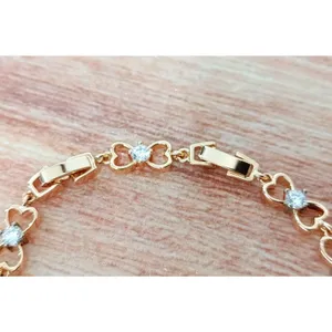 Golden Time Gold-plated Double Heart Bracelet with Cubic Zirconia thumbnail 4