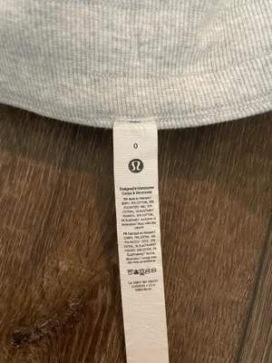 Lululemon size 0 Scuba Joggers in Core Ultra Light Grey thumbnail 4