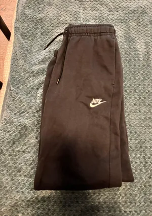 Black Jogger Sweatpants thumbnail 2
