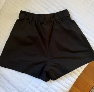Lululemon Shorts thumbnail 1