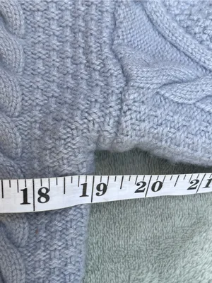 Aritzia Sunday Best Peggy Cropped Sweater grey minimalist coquette romantic 2XS thumbnail 8