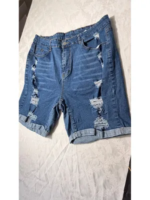 Short. Women's thumbnail 2
