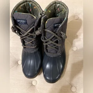 Sperry Saltwater Quilt Boots- 7.5 Women’s thumbnail 6