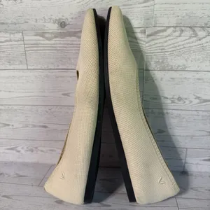 Vivaia Ballet Flats Sz 41 EU 9.5 US Beige Neutral Minimalist Shoes Pointed Toe thumbnail 5