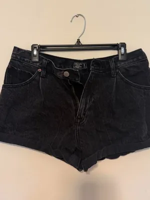 Abercrombie & Fitch Annie High Rise Denim Shorts thumbnail 2
