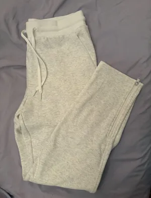 Athleta Joggers Women’s thumbnail 1