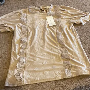 NWT by‎ the river blouse small Tan thumbnail 1