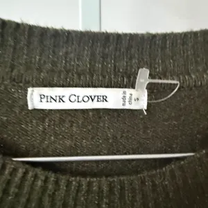 Pink‎ Clover sz S Green Crew Long Sleeve Sweater Preppy Casual Minimalist NWOT thumbnail 4