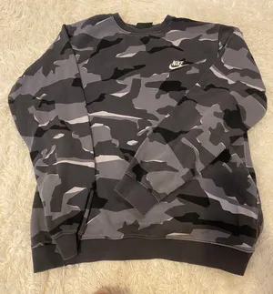 Nike Crew Neck thumbnail 1