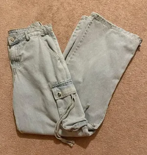 Low rise Cargo Jeans thumbnail 1