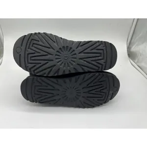UGG Boots Womens Size 7 Black Suede Shearling Ankle Booties Rhinestone Logo thumbnail 10