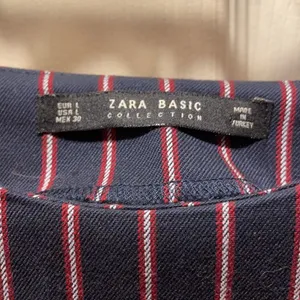 ✨Zara Basic Navy, Red & White Striped Cropped Top thumbnail 3