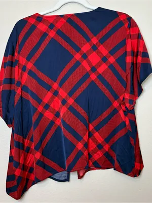 Aerie Off-Duty Satin Tie Front Shirt in a red blue plaid pattern large casual thumbnail 4
