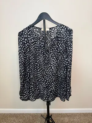 Michael Michael Kors Black & White Abstract Dot Tie-Neck Long Sleeve Blouse Size L thumbnail 3