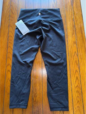 Lululemon Wunder Train High Rise 23” Black Size 10 NWT thumbnail 2