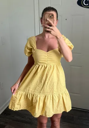 Yellow Dress thumbnail 1
