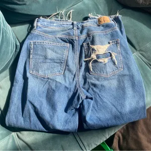 American Eagle Distressed Mom Jean thumbnail 4