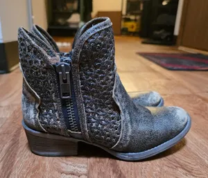 Circle G Corral Brown Distressed Leather Ankle Booties thumbnail 1