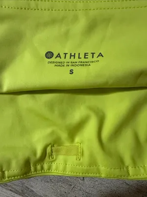 Athleta Neon Yellow Women’s Active Running Shorts Size Small thumbnail 4