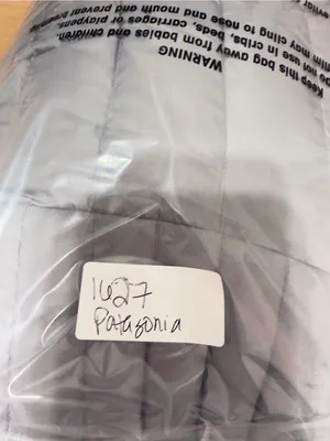 Patagonia Women’s Nano Puff Jacket - size XS thumbnail 11