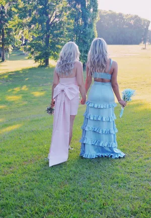 blue prom dress Size 2 thumbnail 3