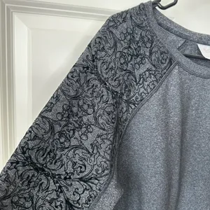 Calia by Carrie Underwood Onyx Velvet Sweatshirt Women's Size L Black Gray thumbnail 5
