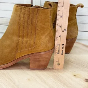 Frye Alton Suede‎ Chelsea Ankle Boots Bootie Block Heel Tan Womens Size 7.5 thumbnail 8