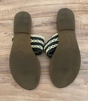 Lucky Brand Sandals thumbnail 2