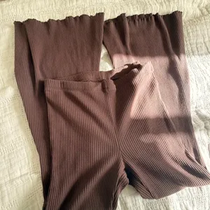 Aerie Flare thumbnail 2
