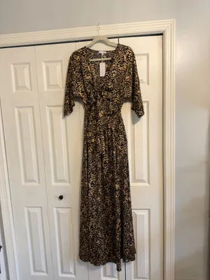 NWT Baltic Born High-Waist Black & Beige Printed Maxi Dress with Side Slit thumbnail 3