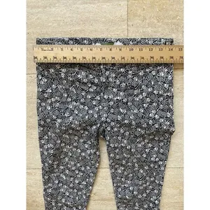 ANTHROPOLOGIE Bowery Pants Women's 4R‎ Black White Pineapple Print Crop Skinny thumbnail 3