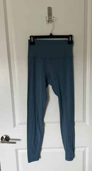 Lululemon Leggings Align 28" High-Rise 6 Blue thumbnail 4