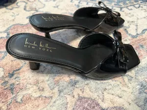 Black bow high heels Size 9.5 thumbnail 2