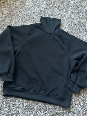 Heart & Hips Black Turtleneck Pullover Sweatshirt thumbnail 2