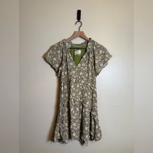 Anthropologie Robin Tiered‎ Mini Dress in Moss Floral thumbnail 2